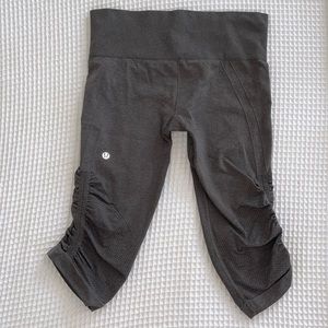Lululemon Grey Crop